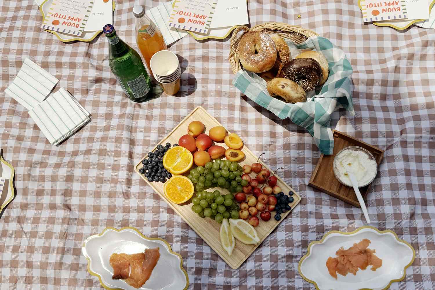 Al Fresco Dining Season Is Here—Everything You Need for an Easy, Stylish Summer Picnic